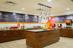 Desayuno buffet incluido todos los días