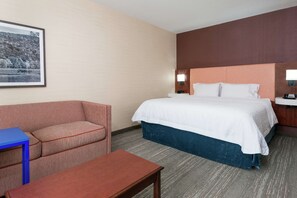 Room, 1 King Bed with Sofa bed, Non Smoking | Living area