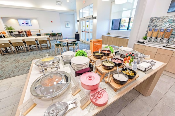 Petit déjeuner buffet compris tous les jours