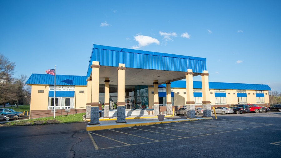Days Inn by Wyndham Fort Wright Cincinnati Area