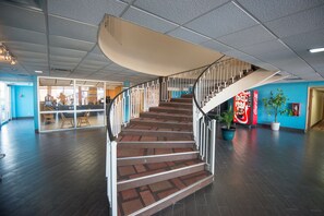 Interior detail - Days Inn by Wyndham Fort Wright Cincinnati Area (Covington)