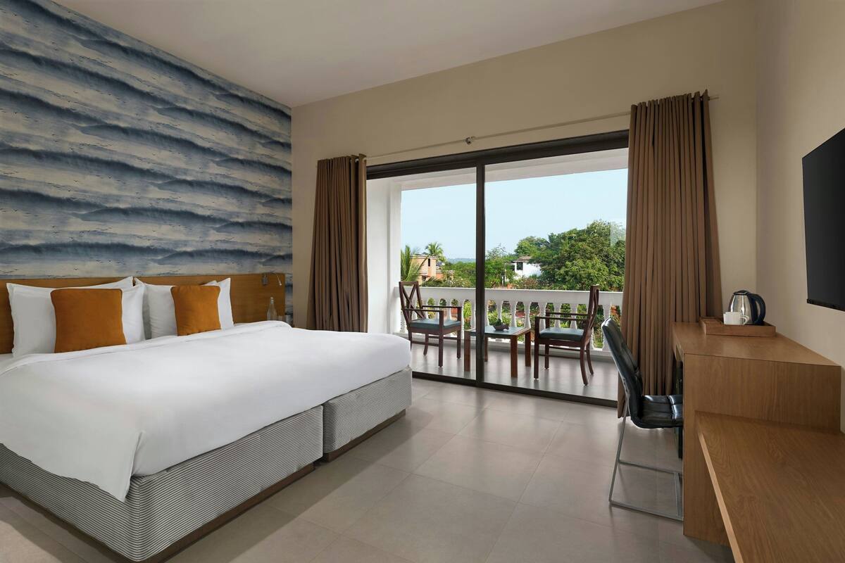 Ropa de cama de alta calidad y minibar 