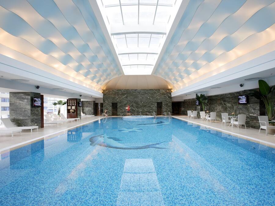 Rom – classic, 1 kingsize-seng, røyk | Innendørsbasseng