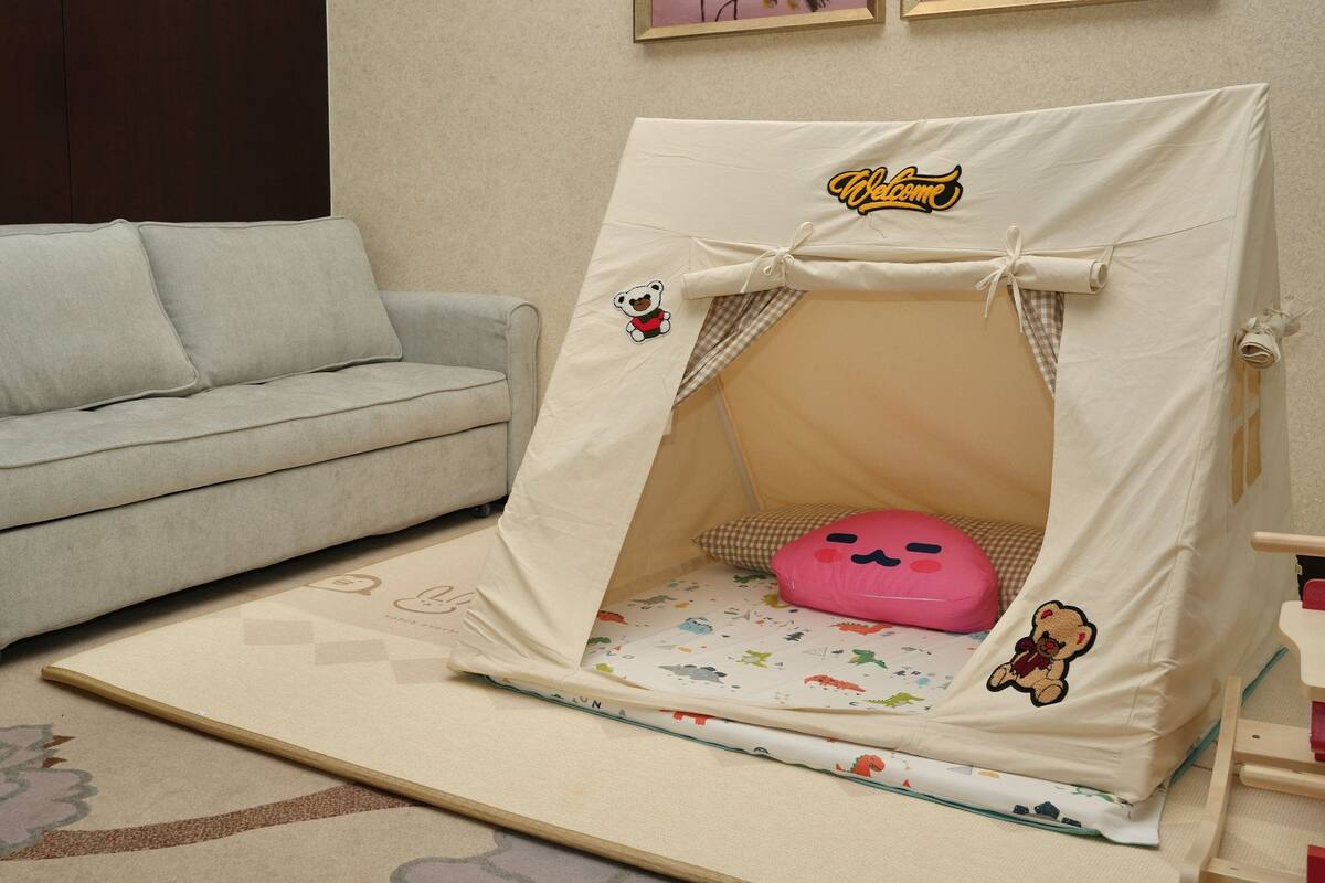 Down duvets, minibar, in-room safe, desk