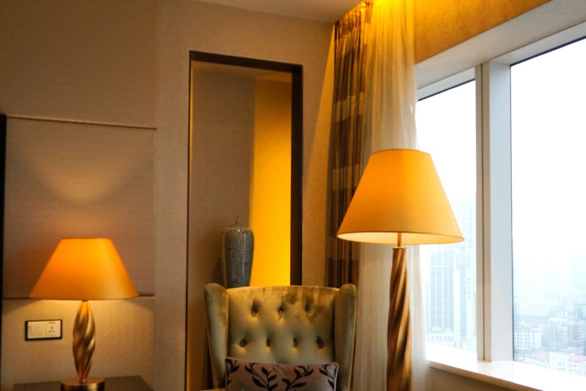 Down duvets, minibar, in-room safe, desk