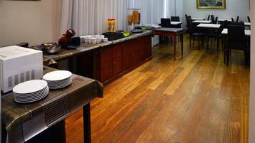 Dagelijks ontbijtbuffet (toeslag)