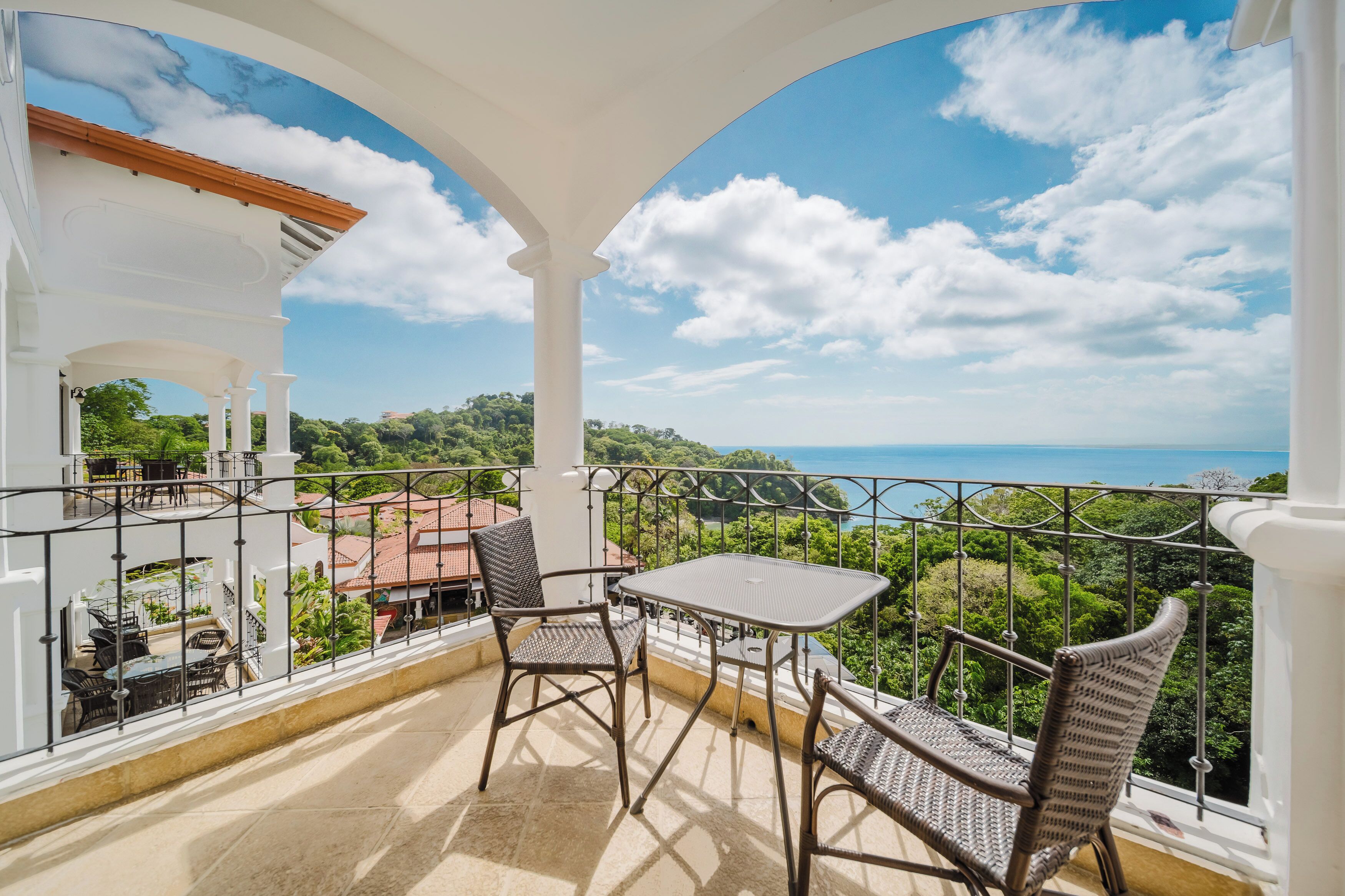 Royal Ocean View | Terrace/patio