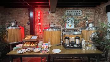 Desayuno continental incluido todos los días