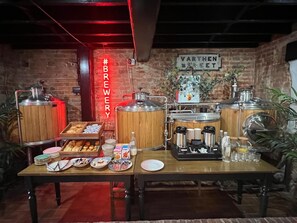 Free daily continental breakfast