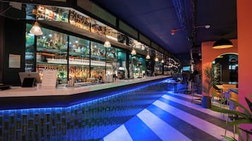 Bar (in der Unterkunft)