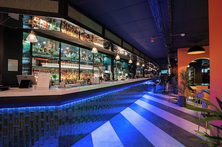 Bar (en la propiedad)