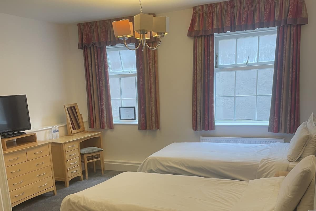 Standard Twin Room | 1 bedroom, individually decorated, individually furnished