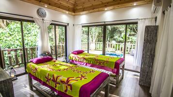 Couples treatment room(s), hot tub, body treatments, body scrubs