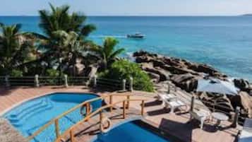 Outdoor pool, pool umbrellas, pool loungers