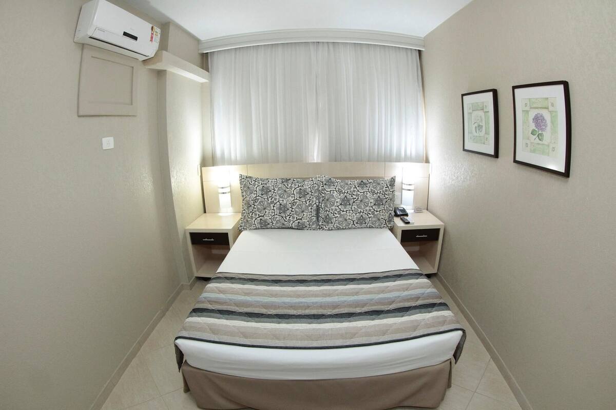 In-room safe, desk, laptop workspace, soundproofing