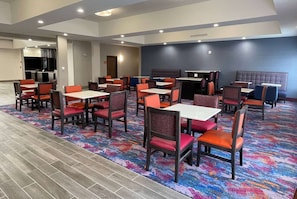 Free buffet breakfast