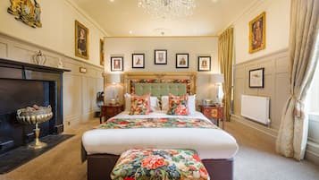Deluxe Studio Suite | Individually furnished, desk, blackout drapes, iron/ironing board