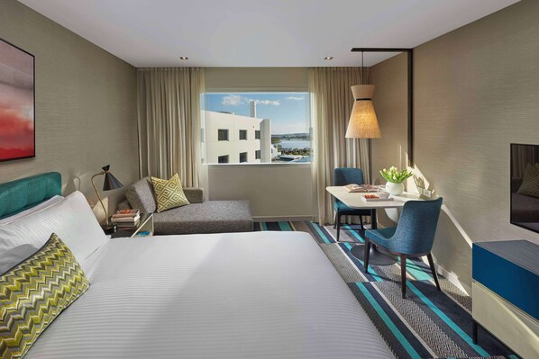 Room - Crown Promenade Perth (Perth)