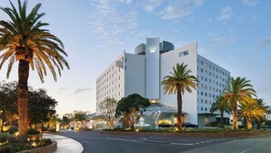 Exterior - Crown Promenade Perth (Perth)