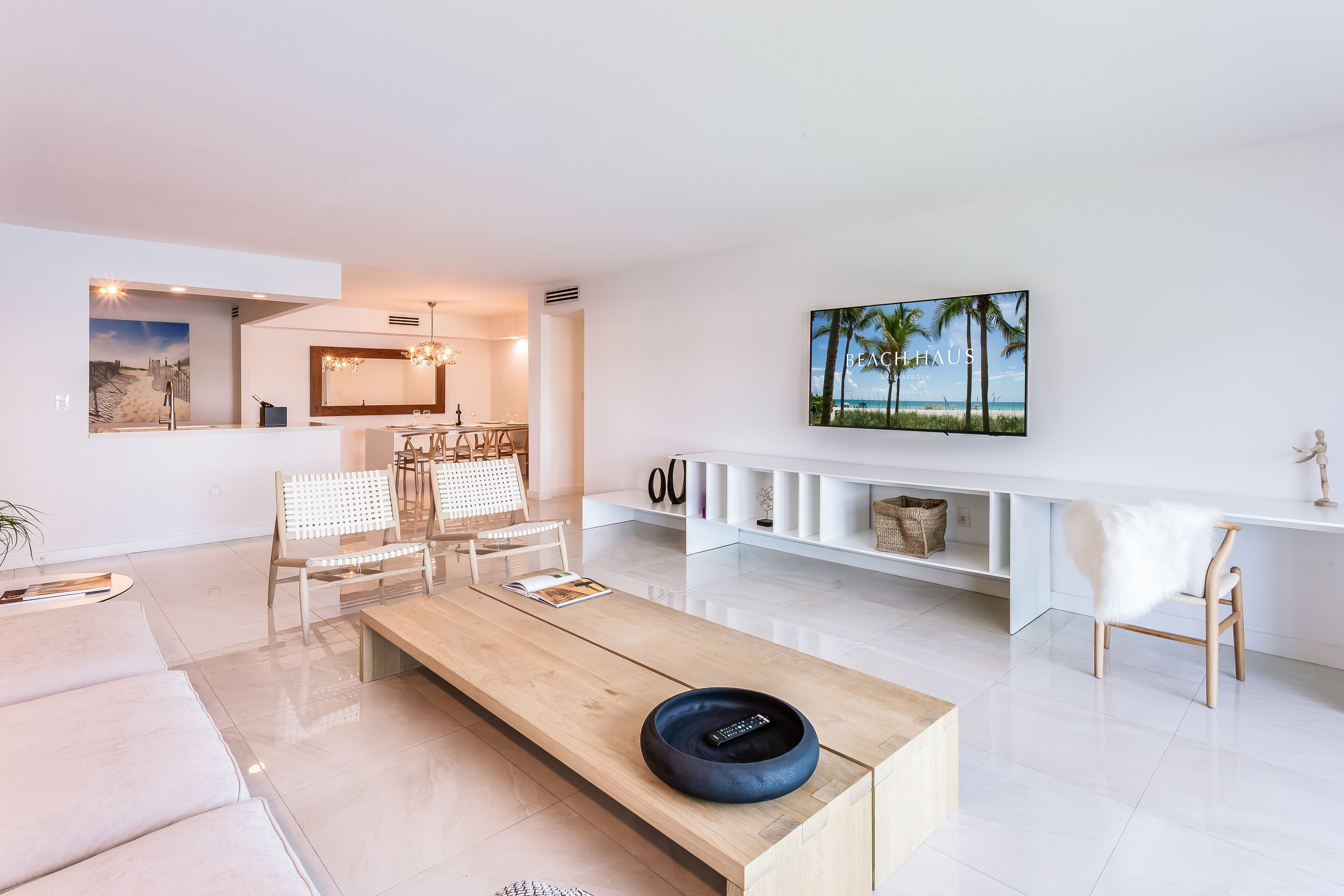 Appartamento, 2 camere da letto, cucina, vista città | Biancheria da letto ipoallergenica, cassaforte in camera, una scrivania