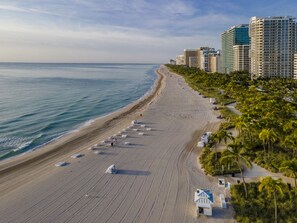 Exterior - Beach Haus Bal Harbour (Bal Harbour)