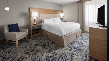 Suite, 1 Bedroom, Accessible (Accessible Tub) | In-room safe, individually furnished, desk, laptop workspace