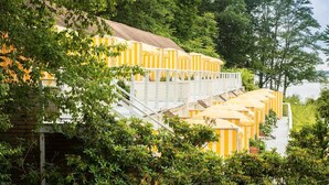 Exterior - Sunset Beach (Shelter Island Heights)