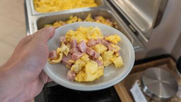 Desayuno estilo bufé