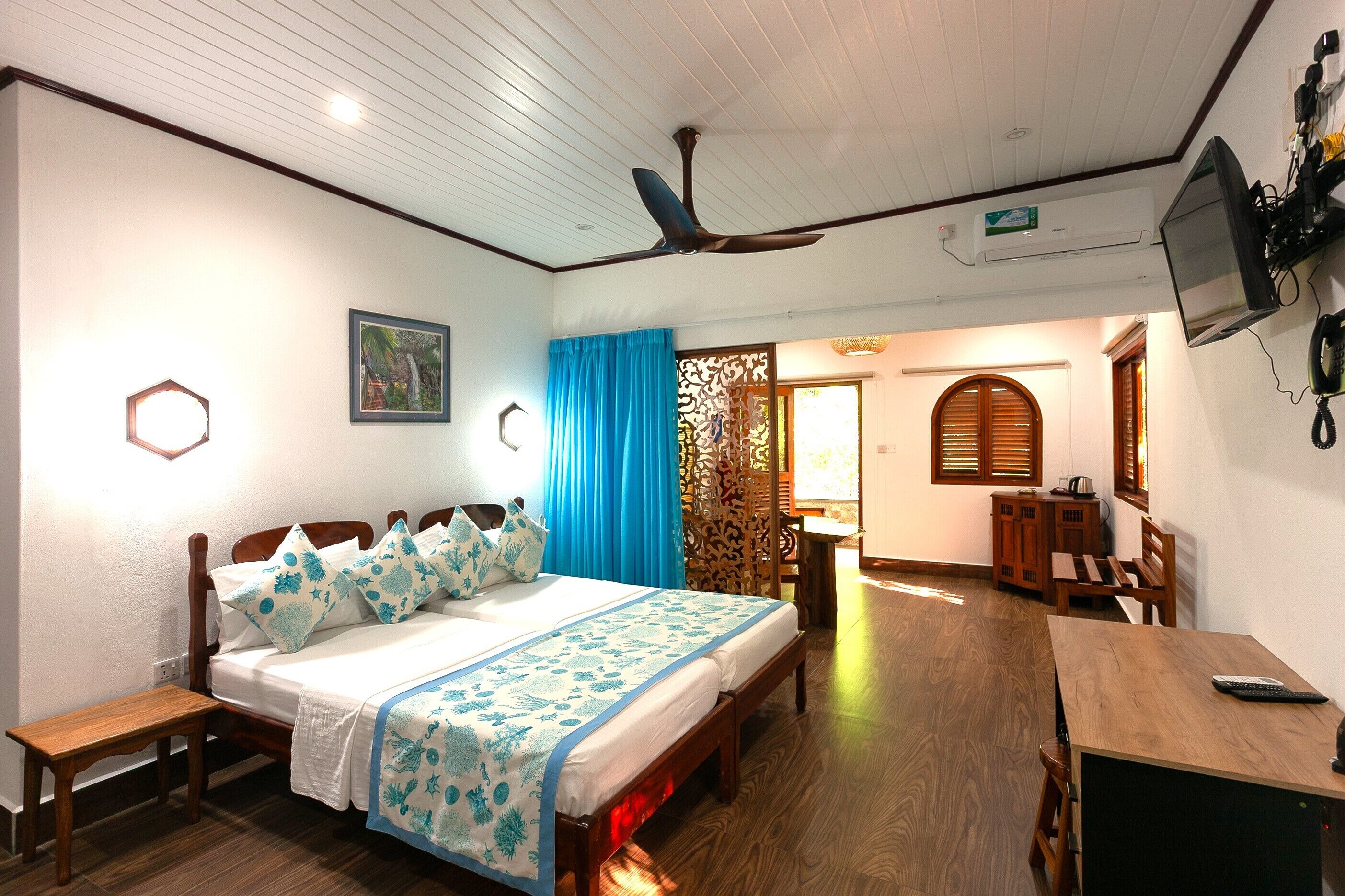 Camera Superior, 1 camera da letto | Una cassaforte in camera, con stile personalizzato