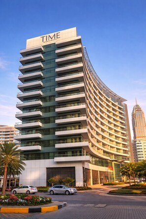 Front of property - TIME Oak Hotel & Suites (Dubai)