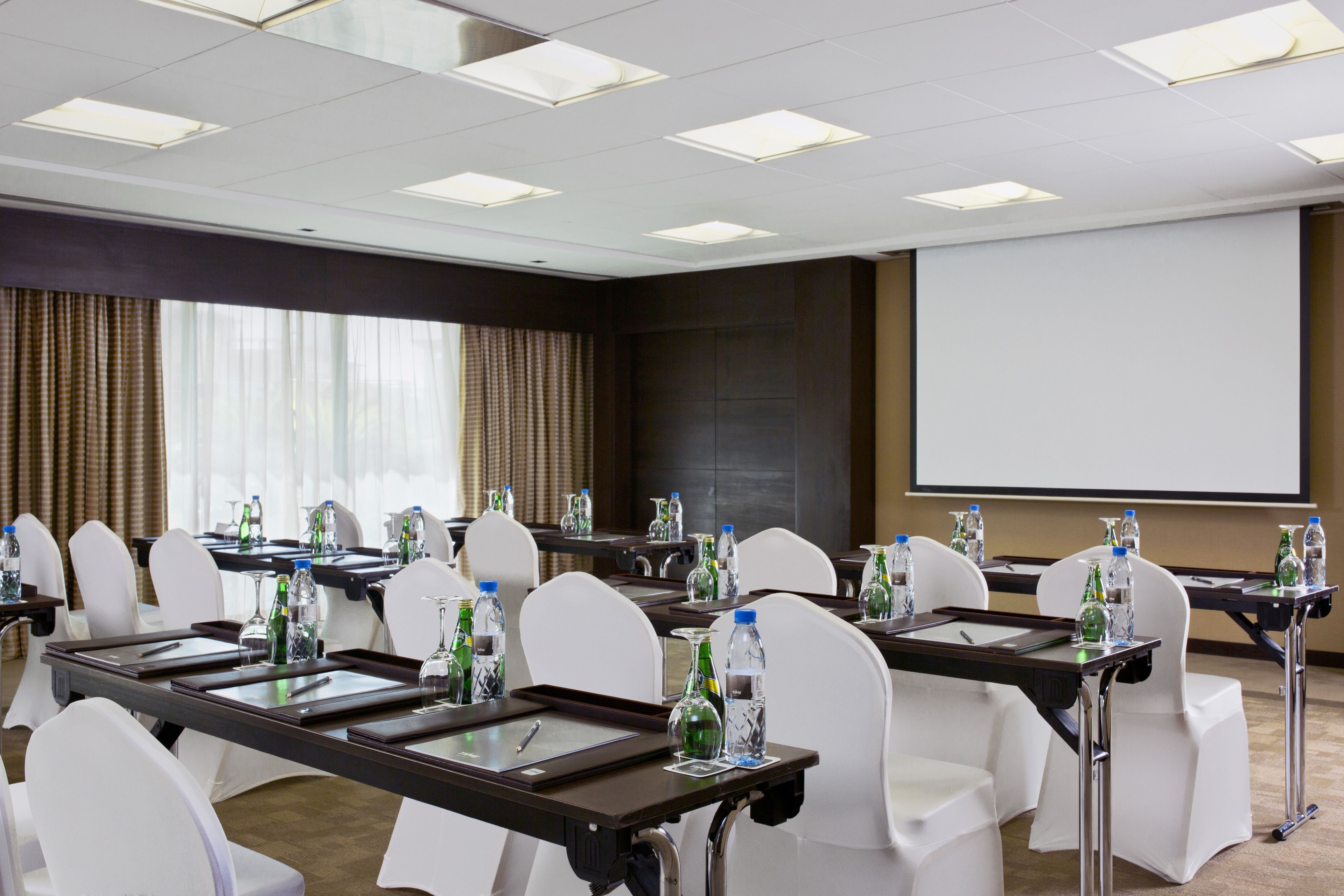 Foto - TIME Oak Hotel & Suites