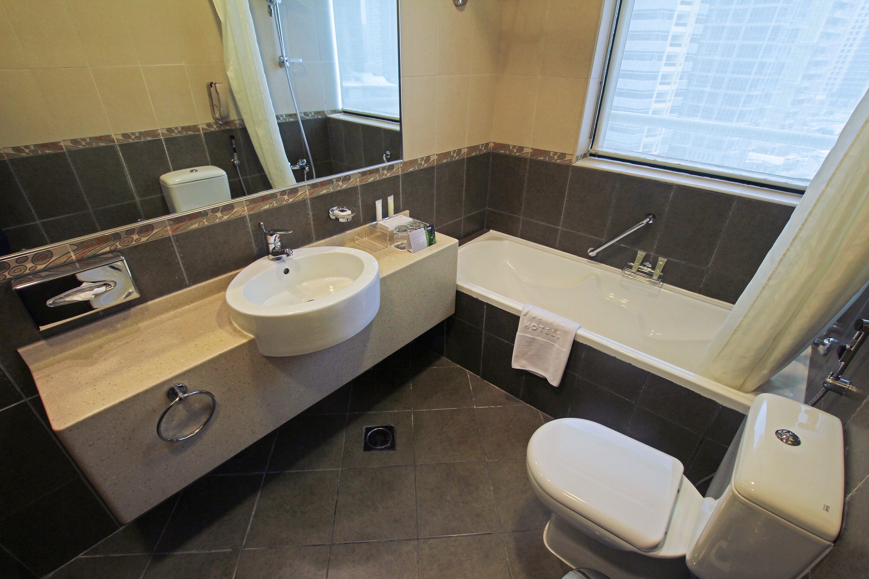 Foto - TIME Oak Hotel & Suites