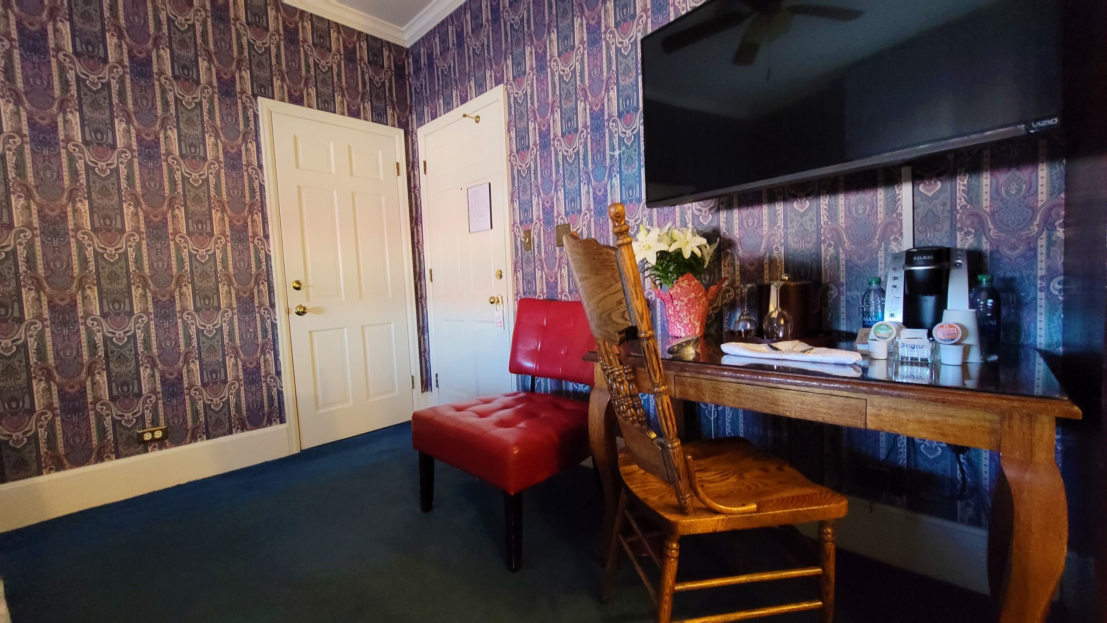 42-inch flat-screen tv with cable channels, tv, ipod dock