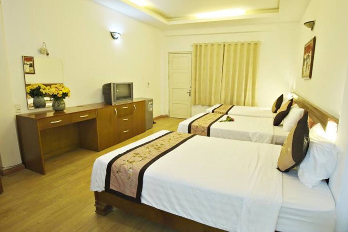 Family Room | 1 bedroom, premium bedding, minibar, in-room safe