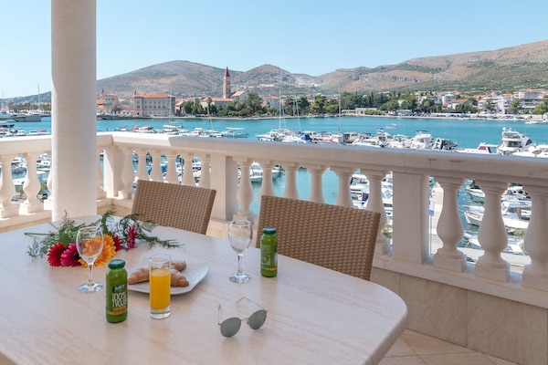 Deluxe Apartment, 2 Bedrooms, Terrace | Balcony