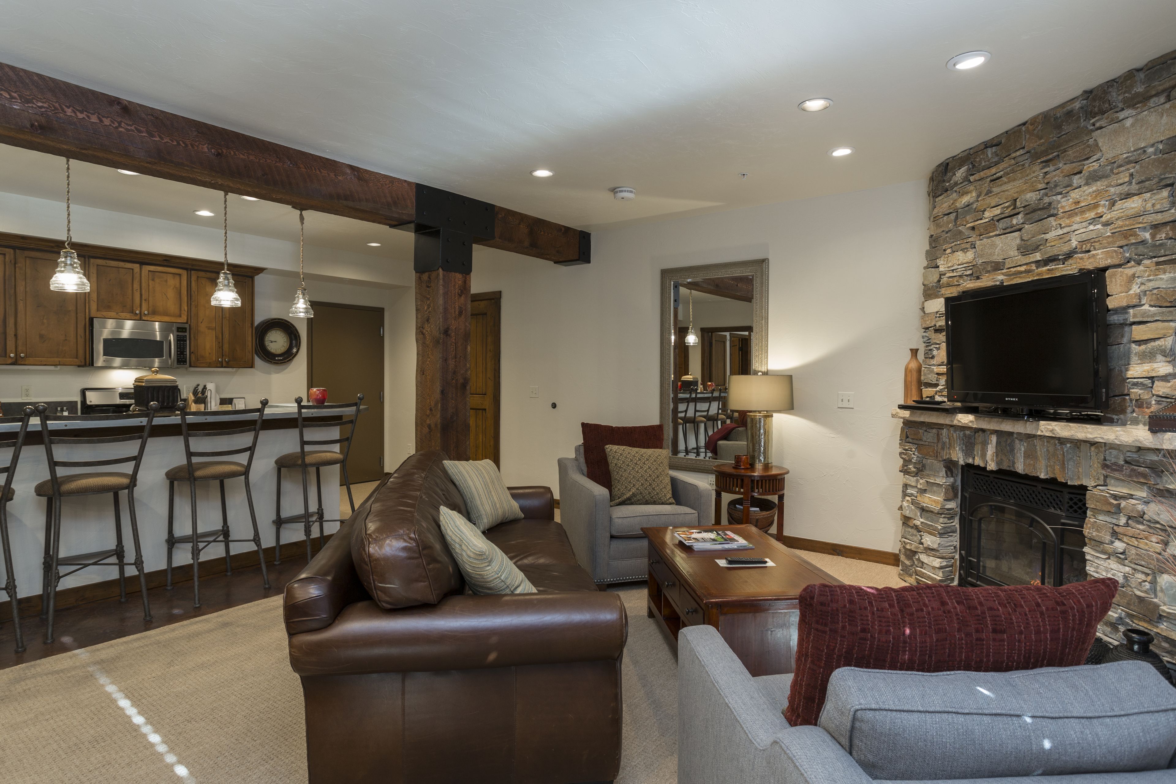 32-inch flat-screen tv with satellite channels, tv