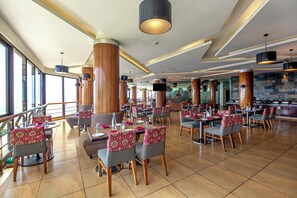 Restaurant - Sterling Mussoorie (Dehradun)
