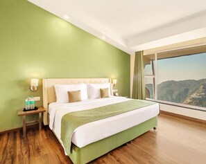 Valley View Suite with Balcony | Premium bedding, minibar, in-room safe, desk - Sterling Mussoorie (Dehradun)