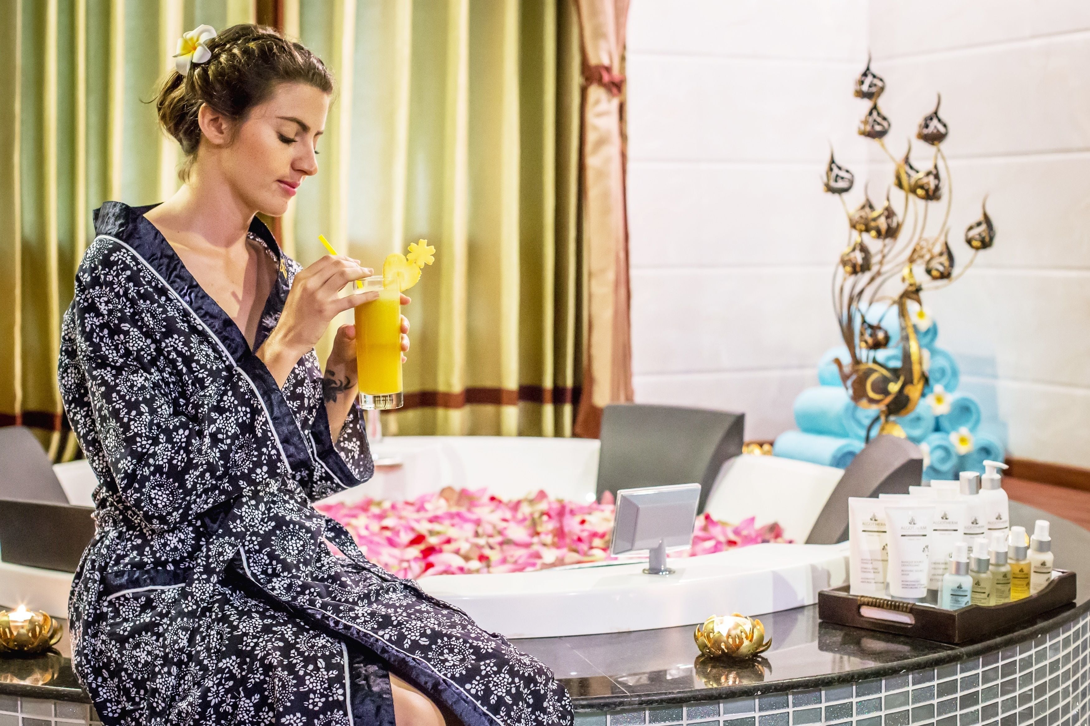 Photo - Empress Angkor Resort & Spa