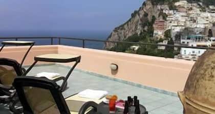 Hotel Capri