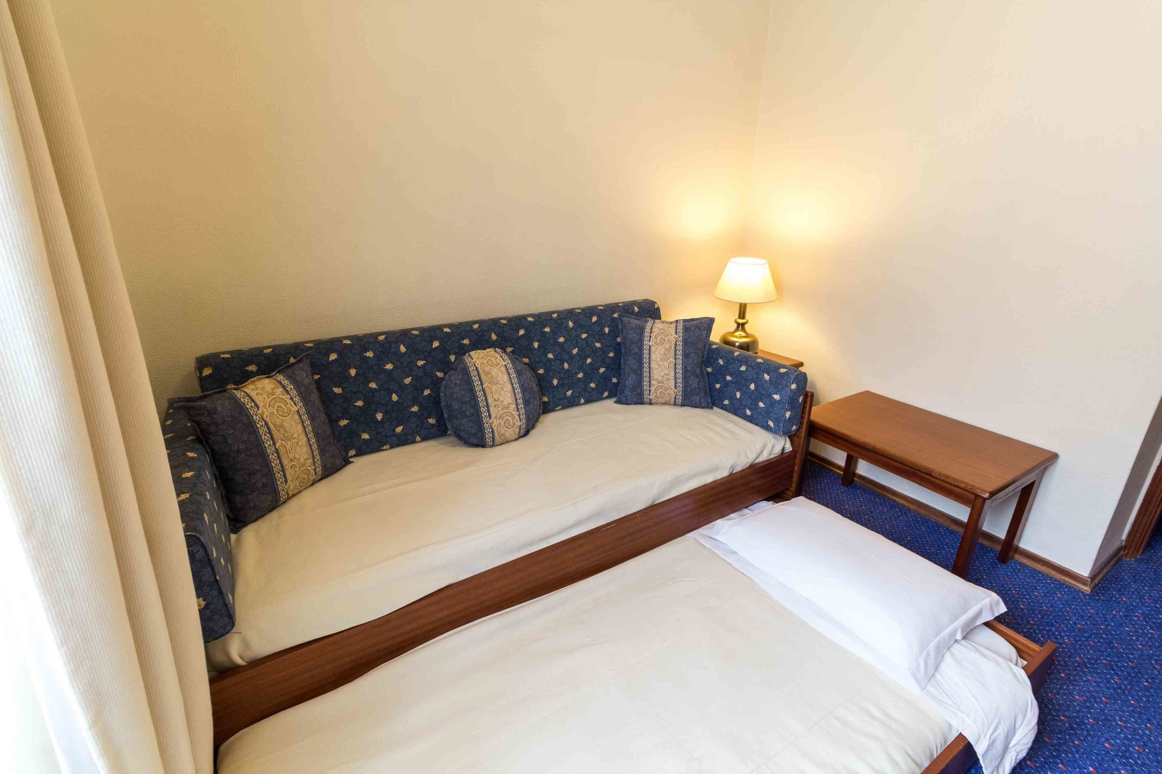 in-room safe, desk, free wifi, bed sheets