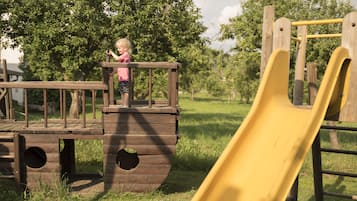 Außen-Kinderspielplatz