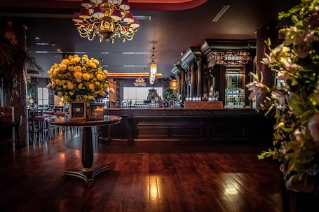 Pub gastronómico, con vista al mar, abre todos los días