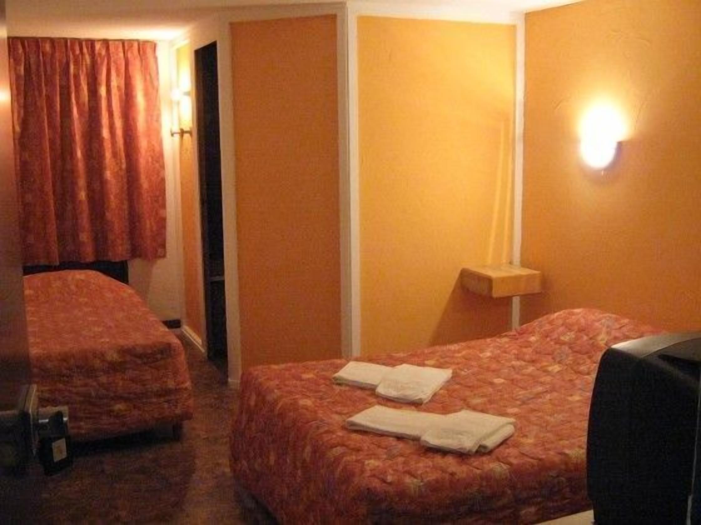 Dreibettzimmer