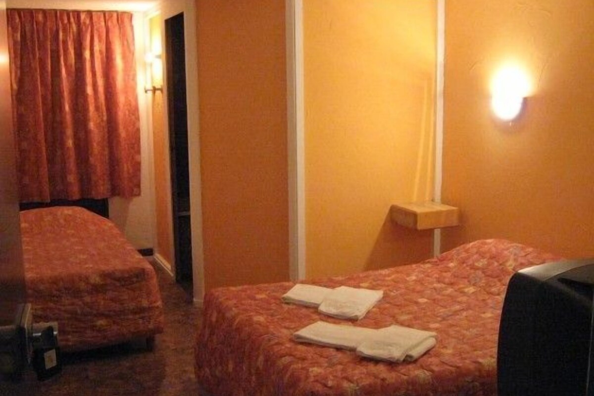 Dreibettzimmer