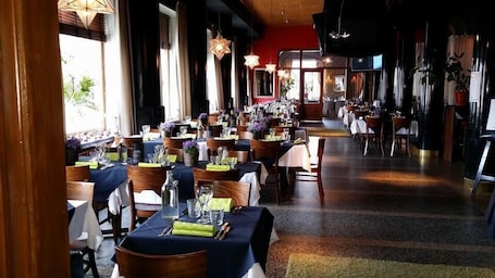 Bar (on property). Hotel Merihovi