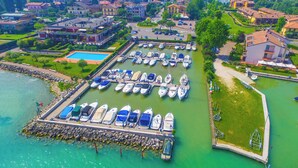Unclassified image, 3 of 57, button - Hotel Riel (Sirmione)