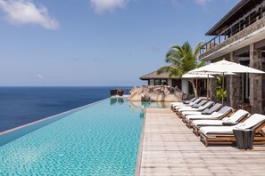 Villa (7 Bedrooms Residence) | Terrace/patio - Four Seasons Resort Seychelles (Mahé Island)