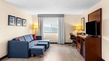 Suite, Jetted Tub | Pillow-top beds, desk, laptop workspace, blackout curtains