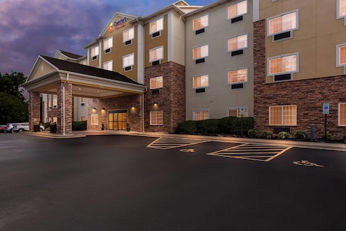 Comfort Suites Grayslake near Libertyville North